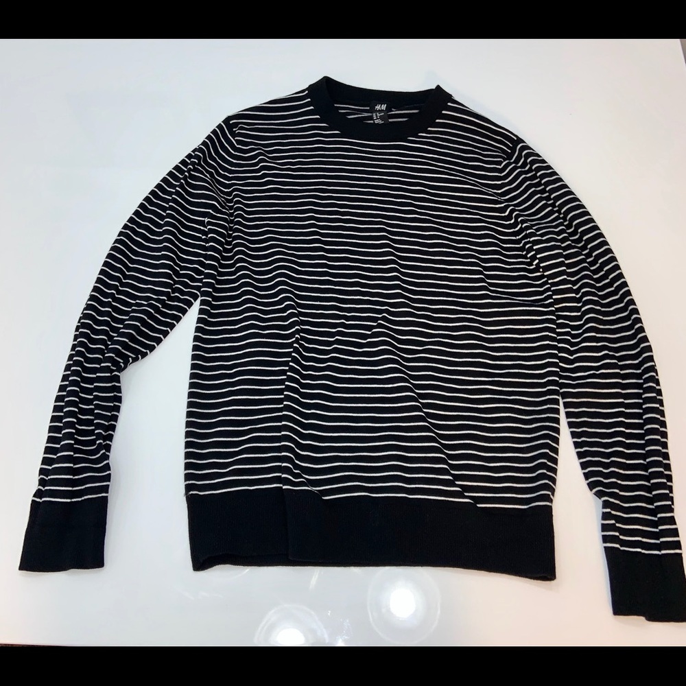 H&M  Black and White Striped Long Sleeve Sweater
